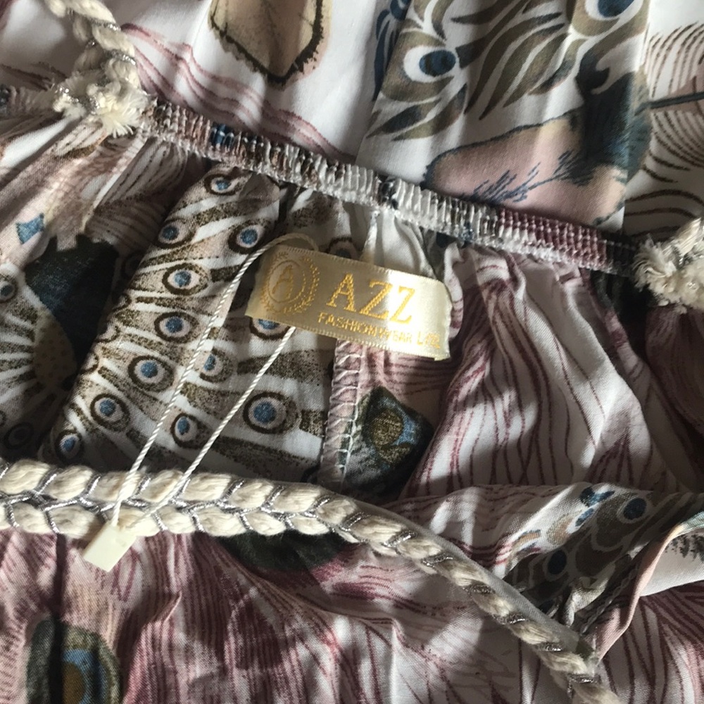 Dress - Picture 4 of 4